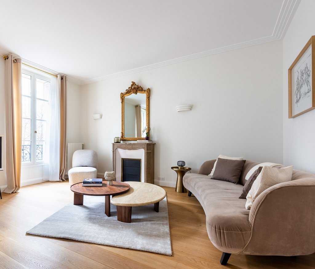 PARIS GRENELLE